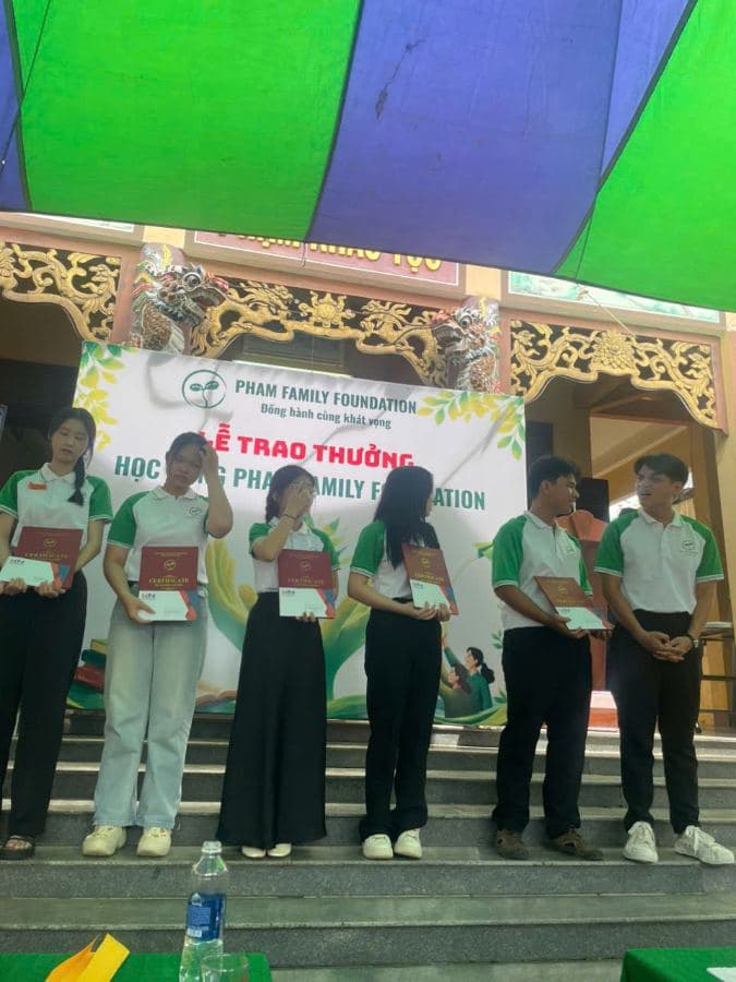 Lễ kỵ tổ hằng năm — Mùng 1 tháng Ba Âm lịch