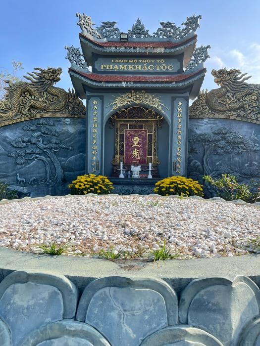 Lễ Thanh minh — vì sao tảo mộ vào tiết tháng Ba